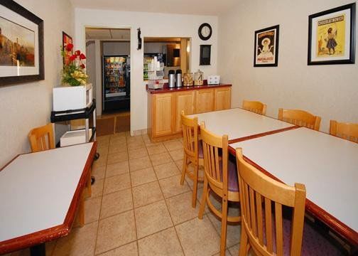 Ameriway Inn And Suites Bad Axe المظهر الخارجي الصورة